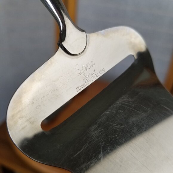 Pewter Serving Utensils "Old Norse" Pattern Salad Spoon Fork Cheese Slicer 3 PC - Picture 10 of 12